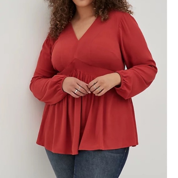 NWT TORRID BABYDOLL BLOUSE - GAUZE SPICE RED - Picture 2 of 6